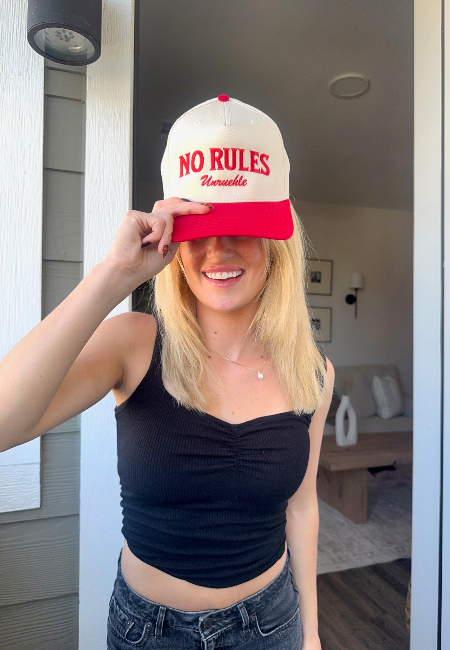 No Rules UNRUEHLE Hat