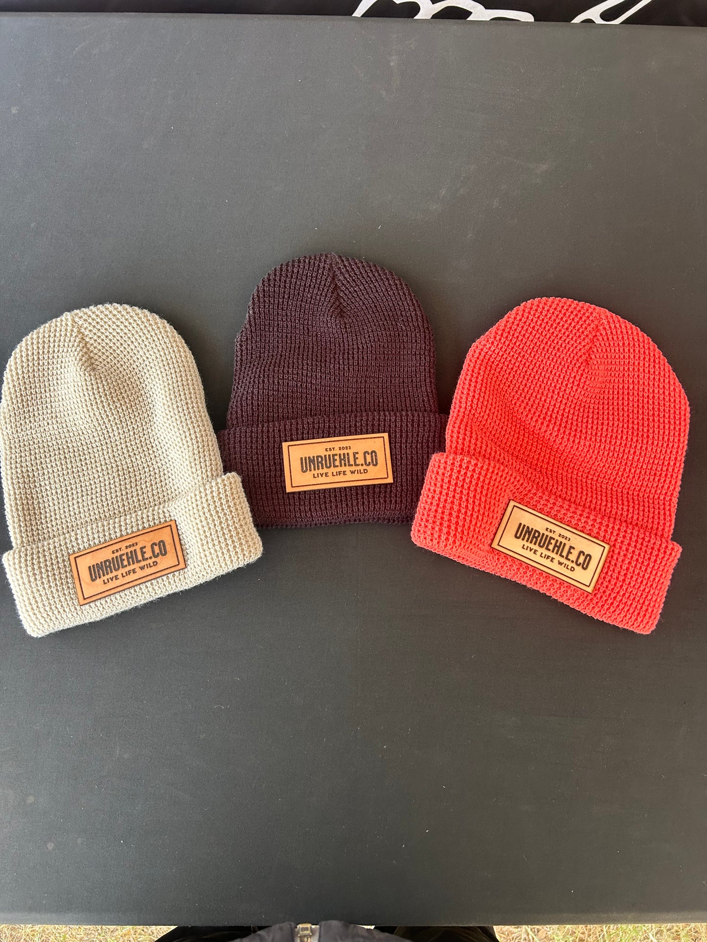 UNRUEHLE.Co Waffle Beanie