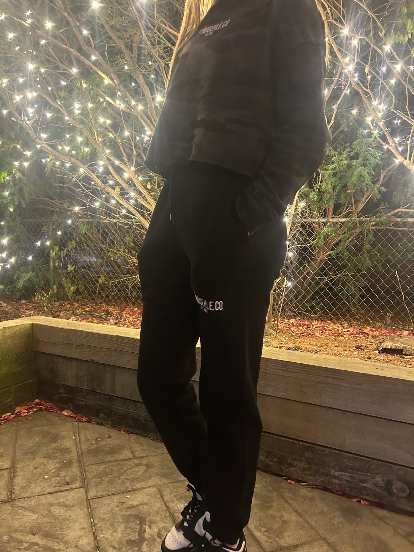 UNRUEHLE Women's Sweatpants